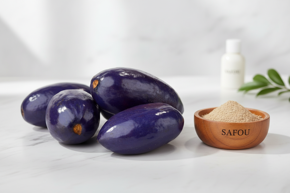 Comment la poudre de safou peut nourrir les cheveux secs et prendre soin de la peau naturellement ? - Maison Crepue